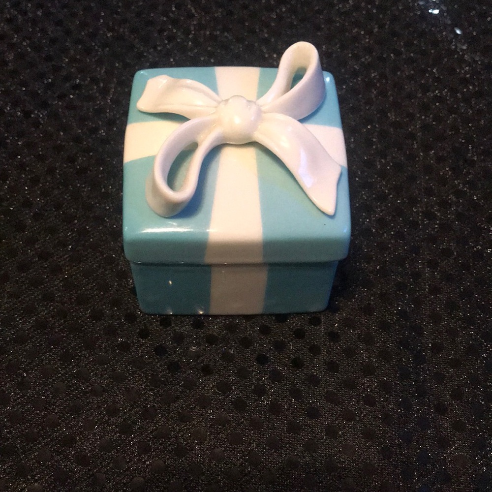 Tiffany & Co. jewelry box